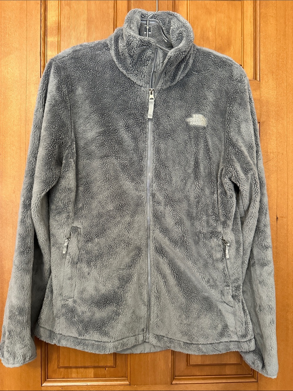 The North Face Women’s Gray Soft Plush Full-Zip Jacket Size M